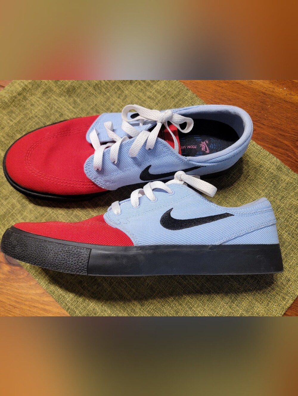 Nike Stefan Janoski SB Chili Red/ Celestine Blue Size 7.5